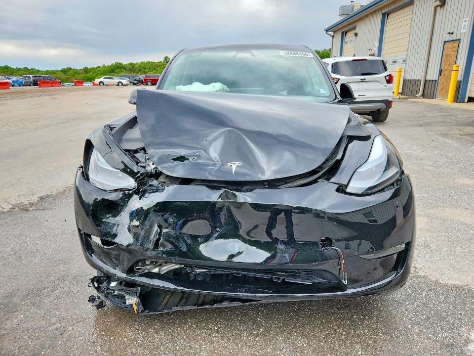Продаж на аукціоні авто 2025 Tesla Model Y, vin: 7SAYGDEE9SA355960, номер лоту: 52466356