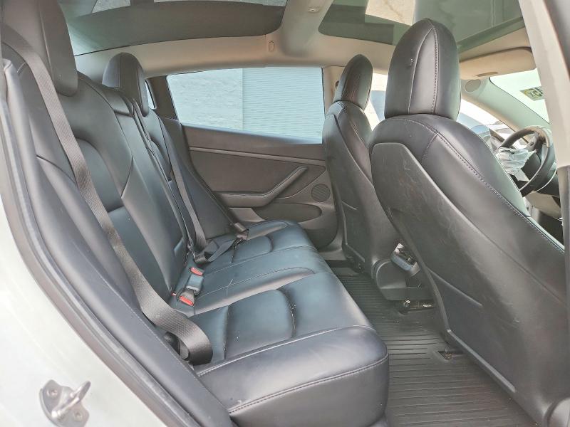 76612145 :رقم المزاد ، 5YJ3E1EA0MF070675 vin ، 2021 Tesla Model 3 مزاد بيع
