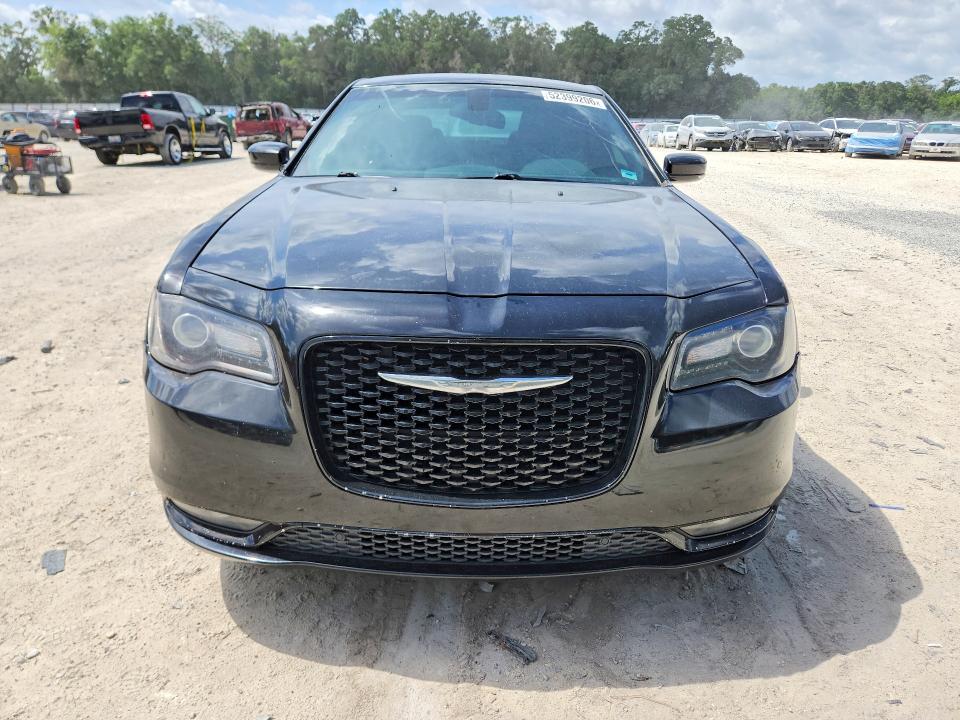 Продаж на аукціоні авто 2019 Chrysler 300, vin: 2C3CCABGXKH590716, номер лоту: 52399206