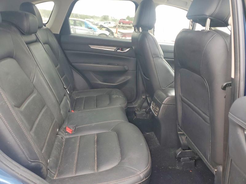 Продаж на аукціоні авто 2017 Mazda Cx-5, vin: JM3KFBDLXH0151812, номер лоту: 53010376