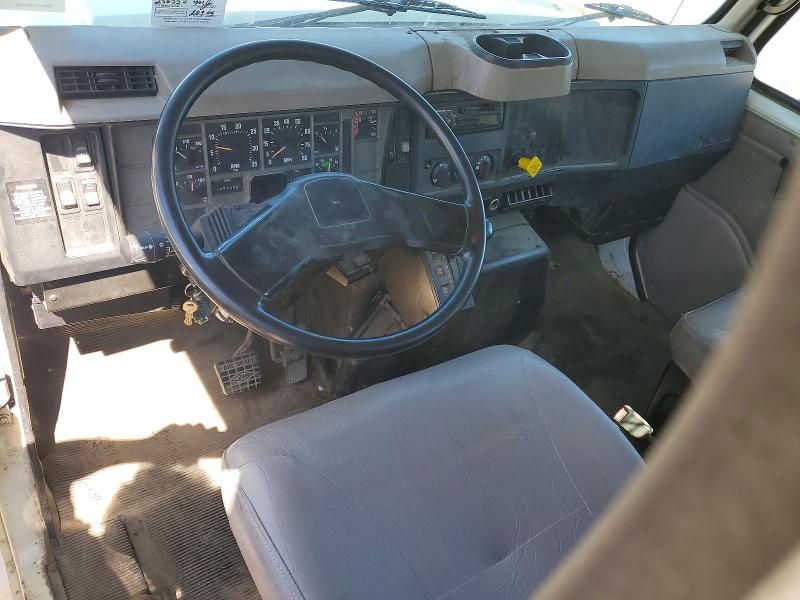 2000 International 4000 მანქანა იყიდება აუქციონზე, vin: 1HTSCAAN8YH242003, აუქციონის ნომერი: 55042076