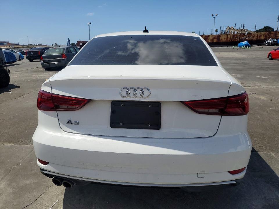 Продажа на аукционе авто 2019 Audi A3, vin: WAUAUGFF0K1012124, номер лота: 54947136