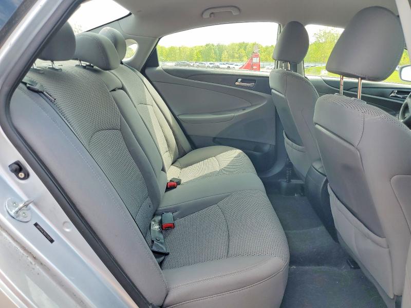 53514896 :رقم المزاد ، 5NPEB4AC9CH336527 vin ، 2012 Hyundai Sonata مزاد بيع