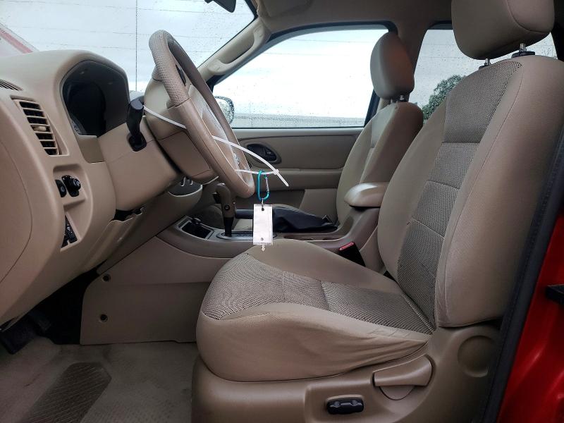 2005 Ford Escape მანქანა იყიდება აუქციონზე, vin: 1FMYU93145KA96769, აუქციონის ნომერი: 52704496