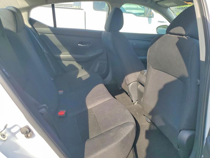 53632286 :رقم المزاد ، 3N1AB8BV1NY212329 vin ، 2022 Nissan Sentra مزاد بيع