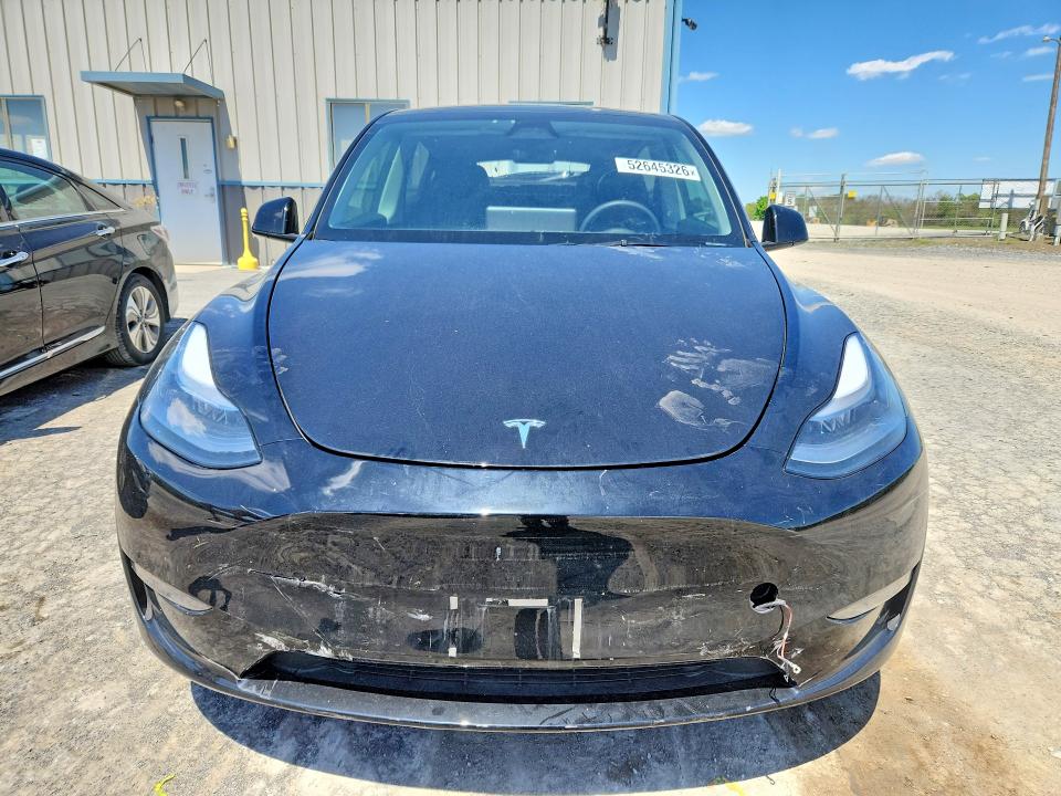 Продаж на аукціоні авто 2024 Tesla Model Y, vin: 7SAYGDEE9RA222349, номер лоту: 52645326
