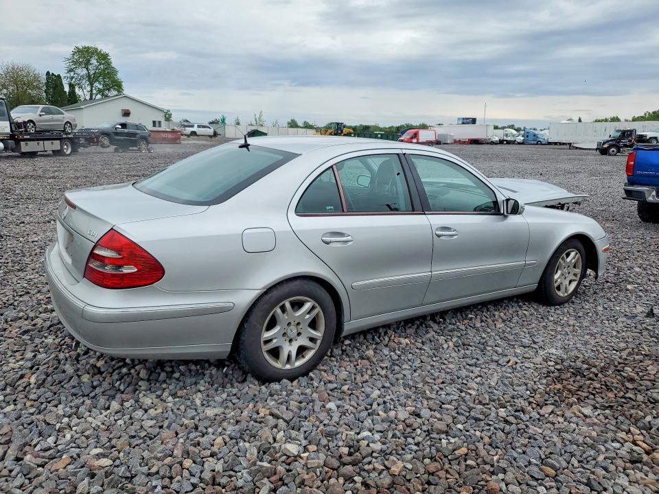 2005 Mercedes-benz E მანქანა იყიდება აუქციონზე, vin: WDBUF26JX5A608216, აუქციონის ნომერი: 54477566