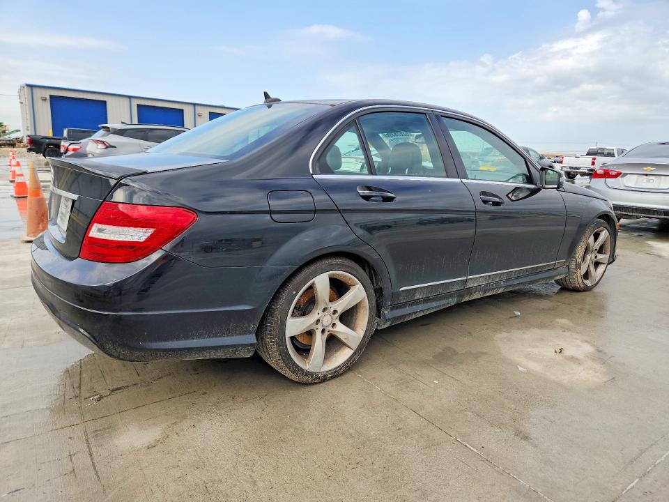 Aukcja sprzedaży 2014 Mercedes-benz C, vin: WDDGF4HB7EA967562, numer aukcji: 52878386