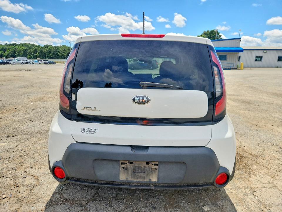 55142426 :رقم المزاد ، KNDJN2A23F7176087 vin ، 2015 Kia Soul مزاد بيع