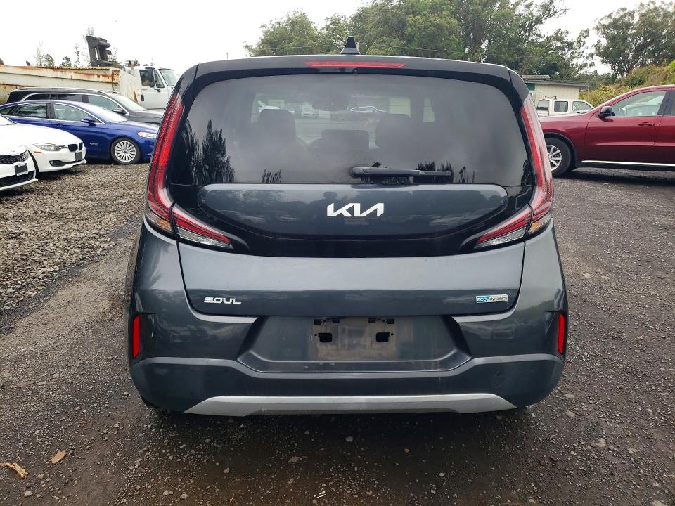 52376416 :رقم المزاد ، KNDJ33AU6P7890438 vin ، 2023 Kia Soul مزاد بيع