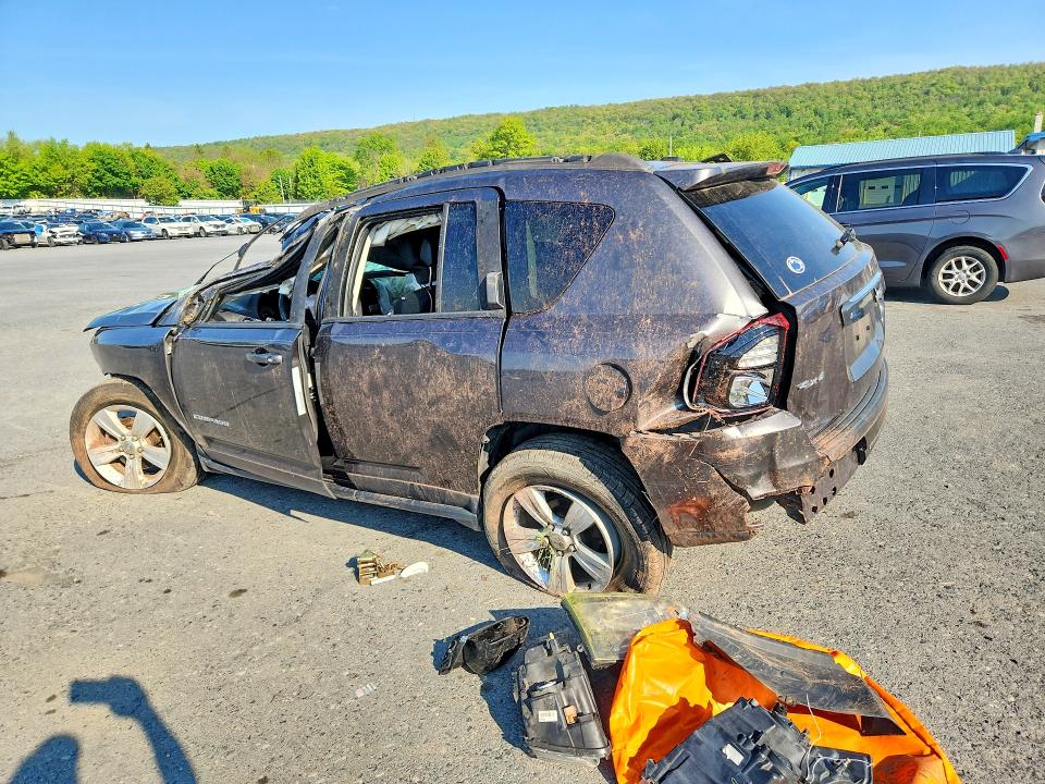 Продаж на аукціоні авто 2016 Jeep Compass, vin: 1C4NJDBB1GD572853, номер лоту: 52261556