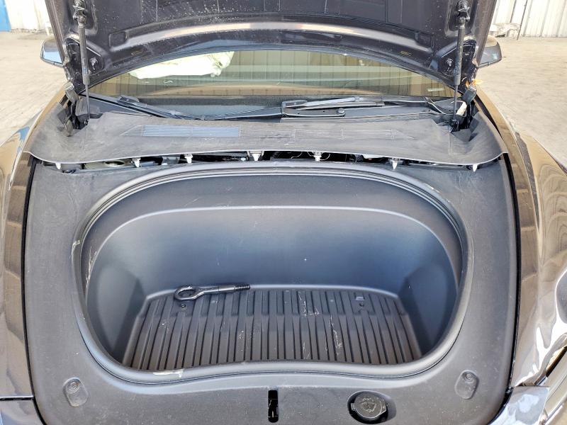 2025 Tesla Model 3 მანქანა იყიდება აუქციონზე, vin: 5YJ3E1EA7SF027996, აუქციონის ნომერი: 52880096
