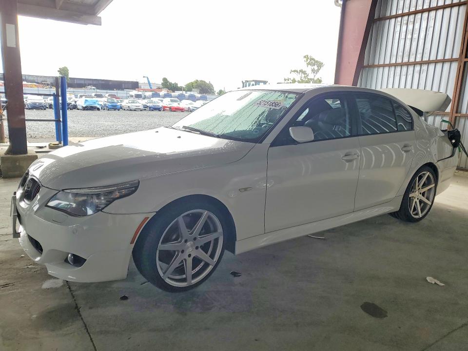 52151856 :رقم المزاد ، WBANW5C54ACT56540 vin ، 2010 Bmw 550 مزاد بيع