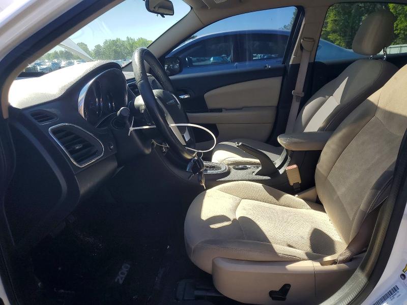 2013 Chrysler 200 მანქანა იყიდება აუქციონზე, vin: 1C3CCBBG6DN743043, აუქციონის ნომერი: 53216346