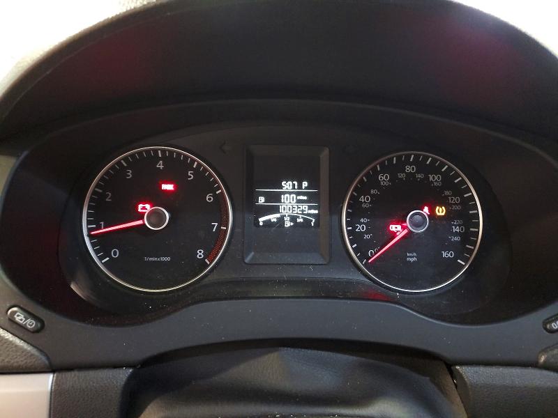 53797346 :رقم المزاد ، 3VWDP7AJ5DM269477 vin ، 2013 Volkswagen Jetta مزاد بيع