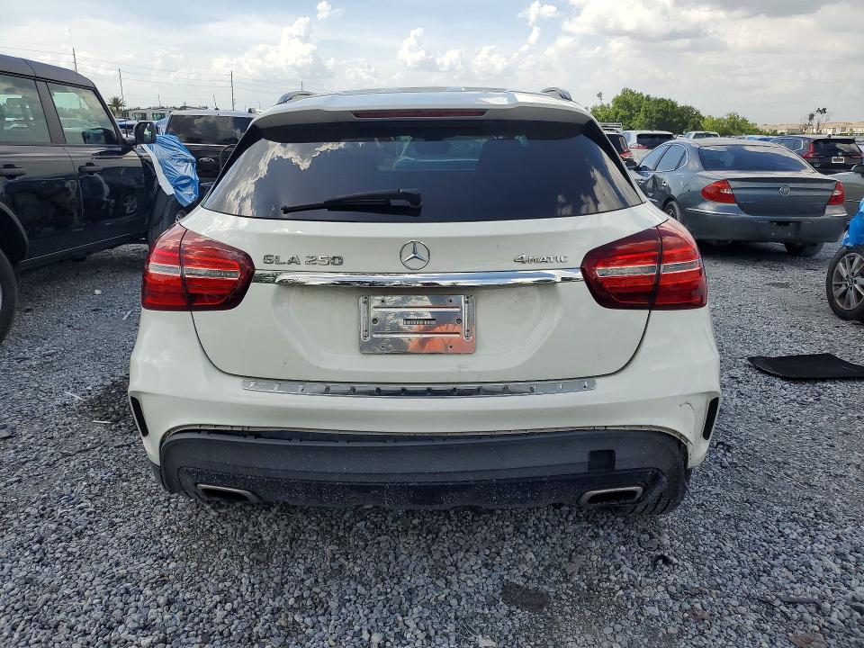 54641586 :رقم المزاد ، WDCTG4GB9JJ382655 vin ، 2018 Mercedes-benz Gla مزاد بيع