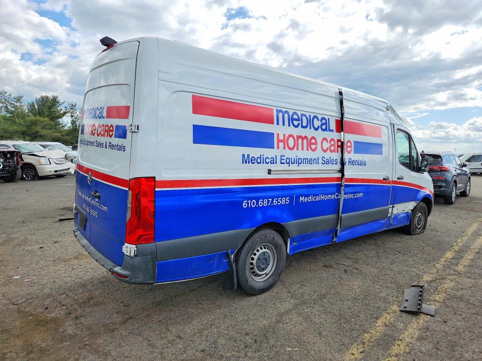 53789026 :رقم المزاد ، W1Y40CHY8PT131355 vin ، 2023 Mercedes Benz Sprinter مزاد بيع