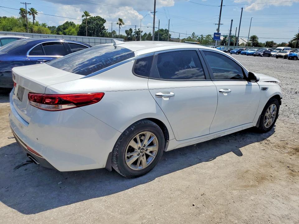 Продаж на аукціоні авто 2018 Kia Optima, vin: 5XXGT4L38JG237063, номер лоту: 54706046