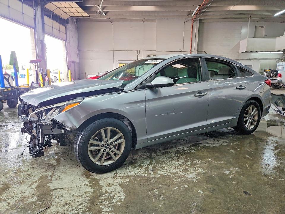 Продажа на аукционе авто 2017 Hyundai Sonata, vin: 5NPE24AF5HH460733, номер лота: 52190446