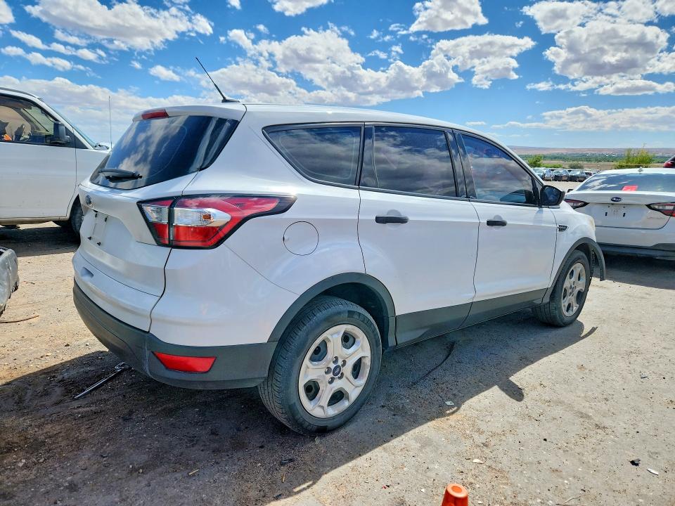 Aukcja sprzedaży 2018 Ford Escape, vin: 1FMCU0F72JUB13105, numer aukcji: 55083866