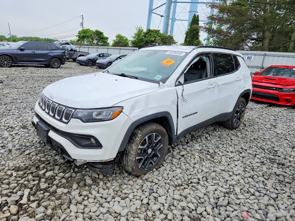 Продаж на аукціоні авто 2022 Jeep Compass, vin: 3C4NJDBB6NT123420, номер лоту: 55096566