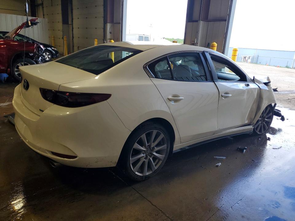2021 Mazda 3 მანქანა იყიდება აუქციონზე, vin: JM1BPBCLXM1306192, აუქციონის ნომერი: 53889926