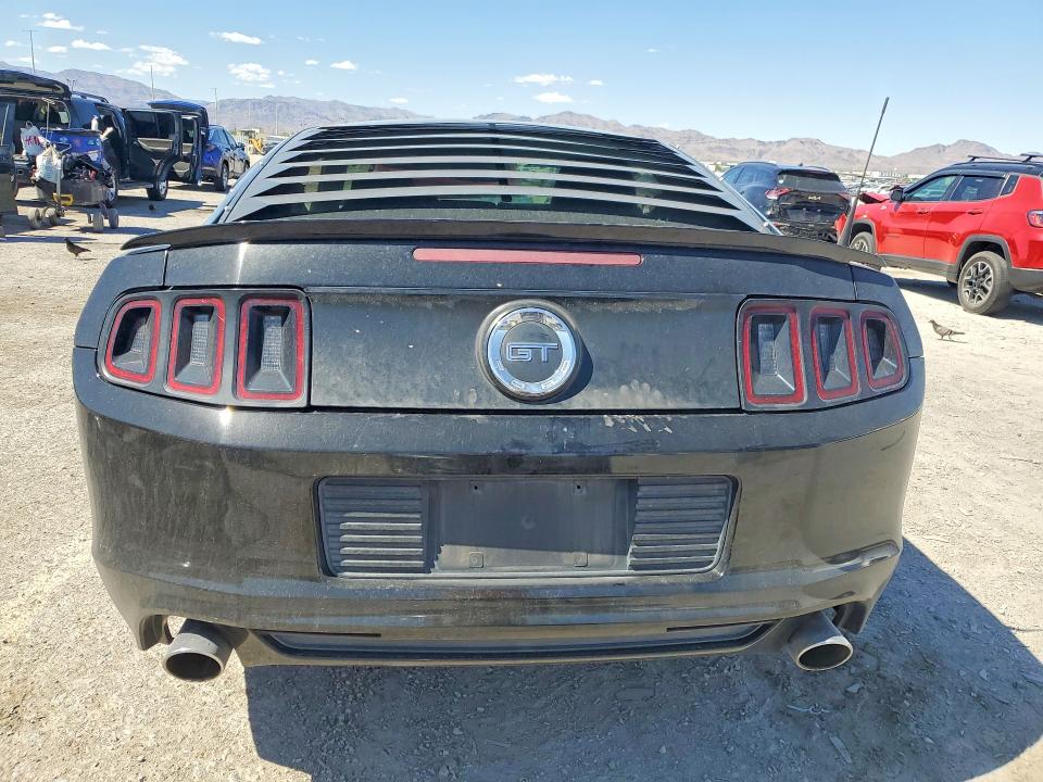 55111206 :رقم المزاد ، 1ZVBP8CF6D5232532 vin ، 2013 Ford Mustang مزاد بيع