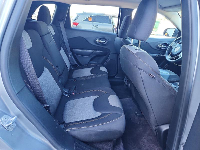 53815446 :رقم المزاد ، 1C4PJLAB1GW260086 vin ، 2016 Jeep Cherokee مزاد بيع
