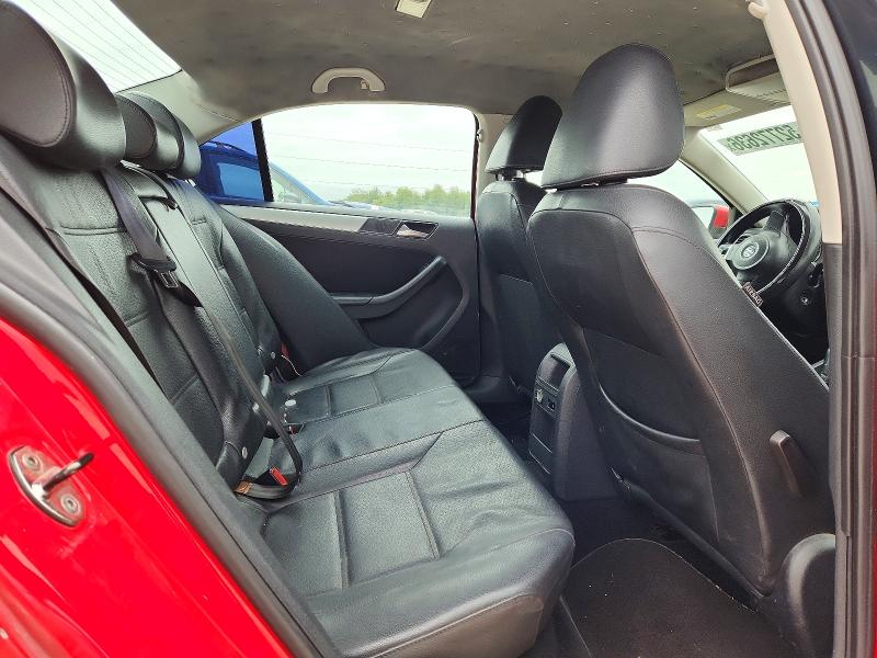 52772636 :رقم المزاد ، 3VWDP7AJ7DM217736 vin ، 2013 Volkswagen Jetta مزاد بيع