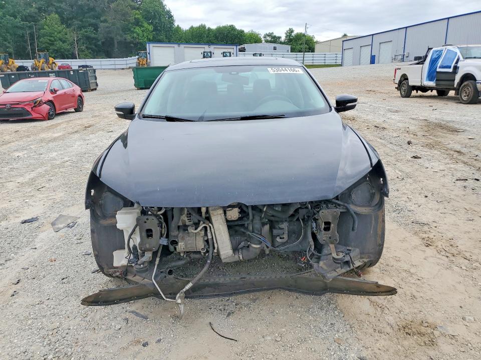 53044166 :رقم المزاد ، 1VWBN7A3XEC104803 vin ، 2014 Volkswagen Passat مزاد بيع