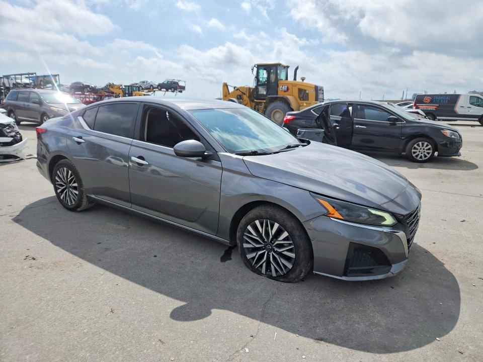 Продаж на аукціоні авто 2023 Nissan Altima, vin: 1N4BL4DV9PN393674, номер лоту: 53625256