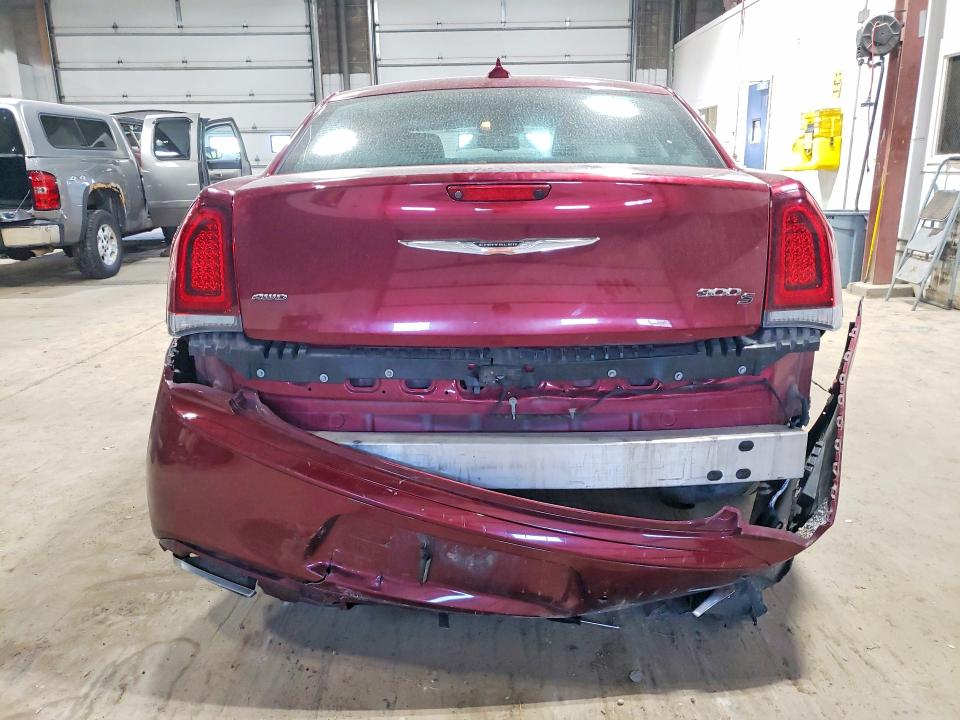 Продажа на аукционе авто 2018 Chrysler 300, vin: 2C3CCAGG2JH165448, номер лота: 55110496