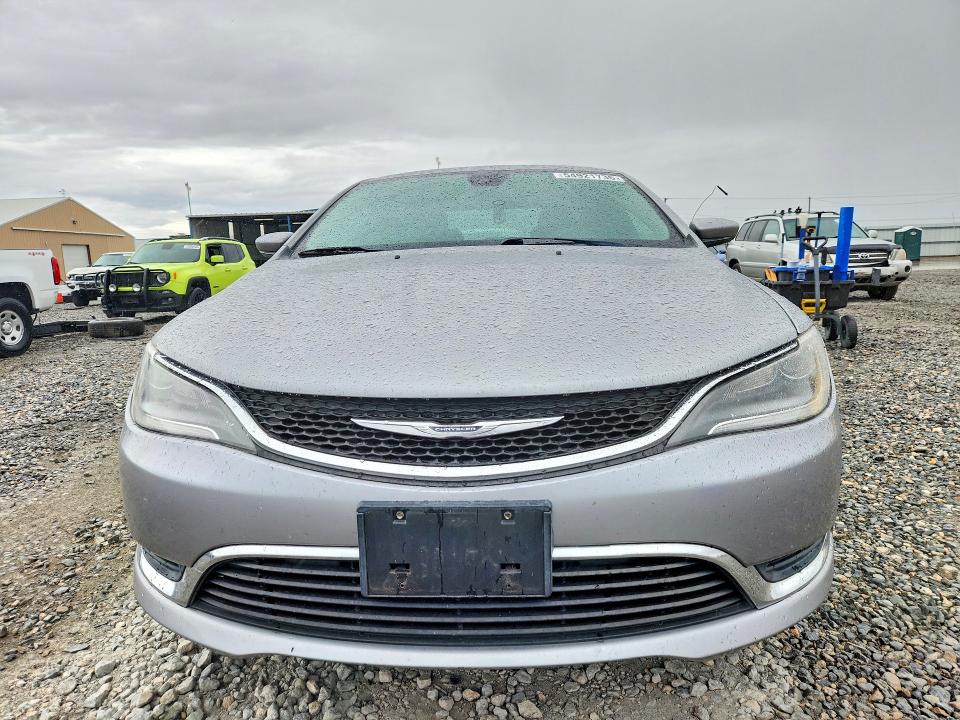 2015 Chrysler 200 მანქანა იყიდება აუქციონზე, vin: 1C3CCCAB0FN742209, აუქციონის ნომერი: 54921736