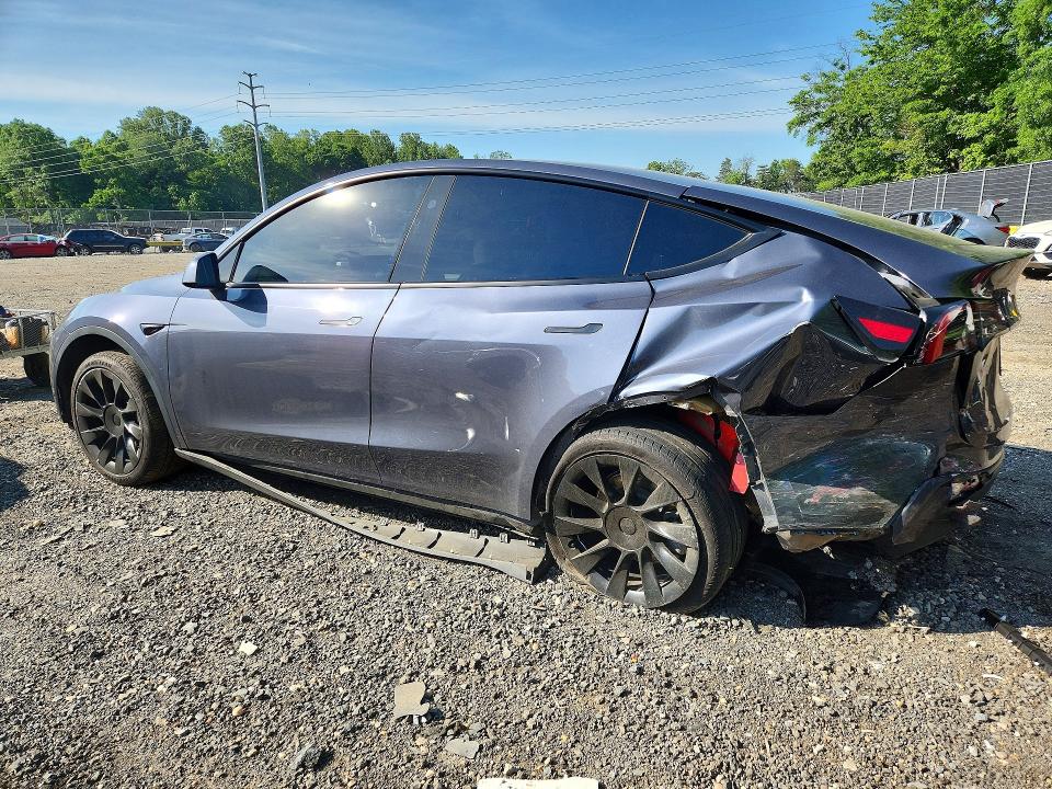 Продажа на аукционе авто 2023 Tesla Model Y, vin: 7SAYGDEEXPF852963, номер лота: 53453356