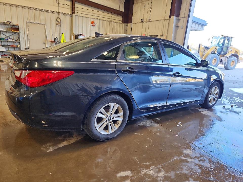 2013 Hyundai Sonata მანქანა იყიდება აუქციონზე, vin: 5NPEB4AC4DH767052, აუქციონის ნომერი: 53021296