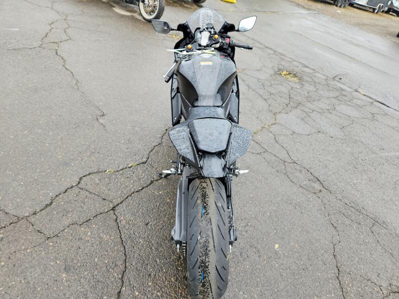 55220306 :رقم المزاد ، JYARM38E5RA013665 vin ، 2024 Yamaha Yzfr7 مزاد بيع
