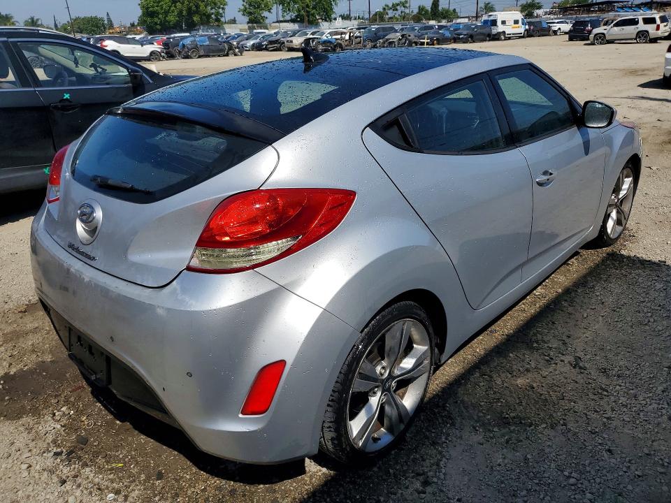 Продаж на аукціоні авто 2013 Hyundai Veloster, vin: KMHTC6AD8DU108255, номер лоту: 53214596