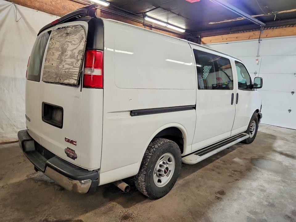 53284256 :رقم المزاد ، 1GTW7AFF5H1912751 vin ، 2017 Gmc Savana مزاد بيع