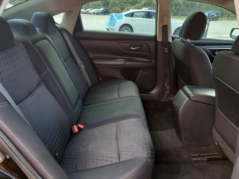 Продажа на аукционе авто 2017 Nissan Altima, vin: 1N4AL3AP3HC155439, номер лота: 54119076