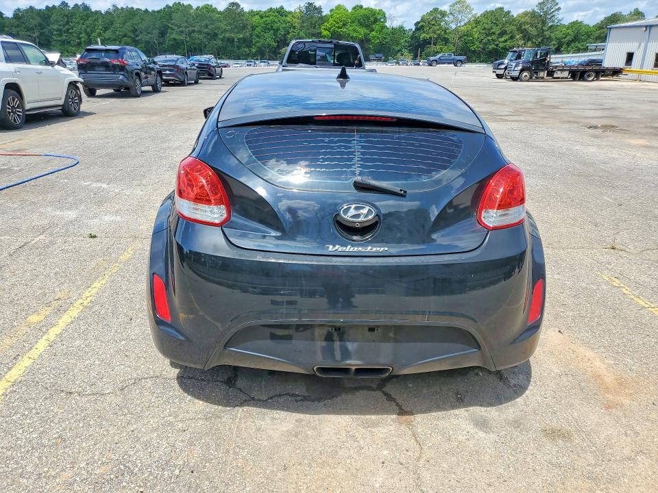 Продажа на аукционе авто 2017 Hyundai Veloster, vin: KMHTC6AD9HU317509, номер лота: 54047056