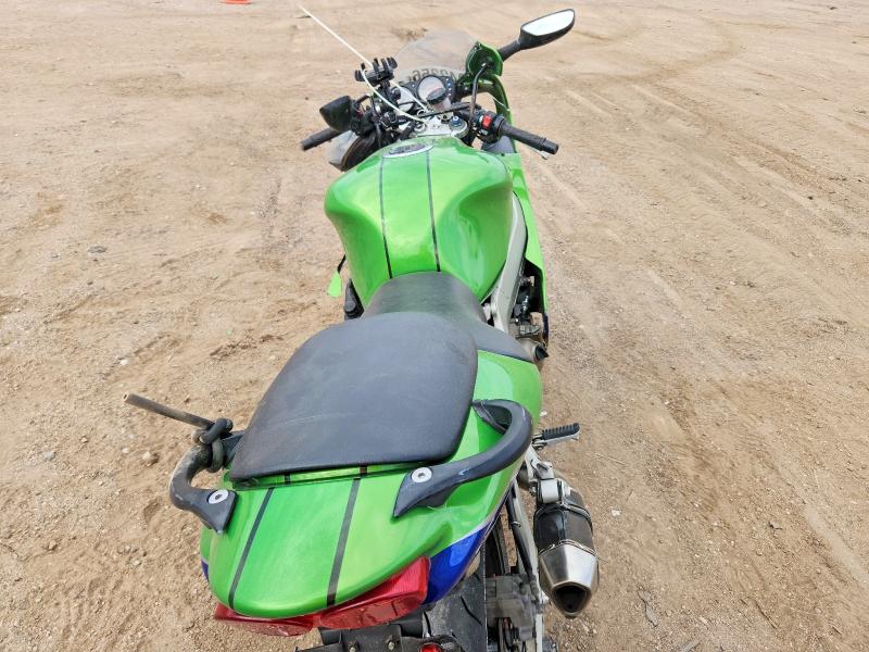 2000 Kawasaki Zx900 მანქანა იყიდება აუქციონზე, vin: JKAZX2E1XYA001737, აუქციონის ნომერი: 53942356