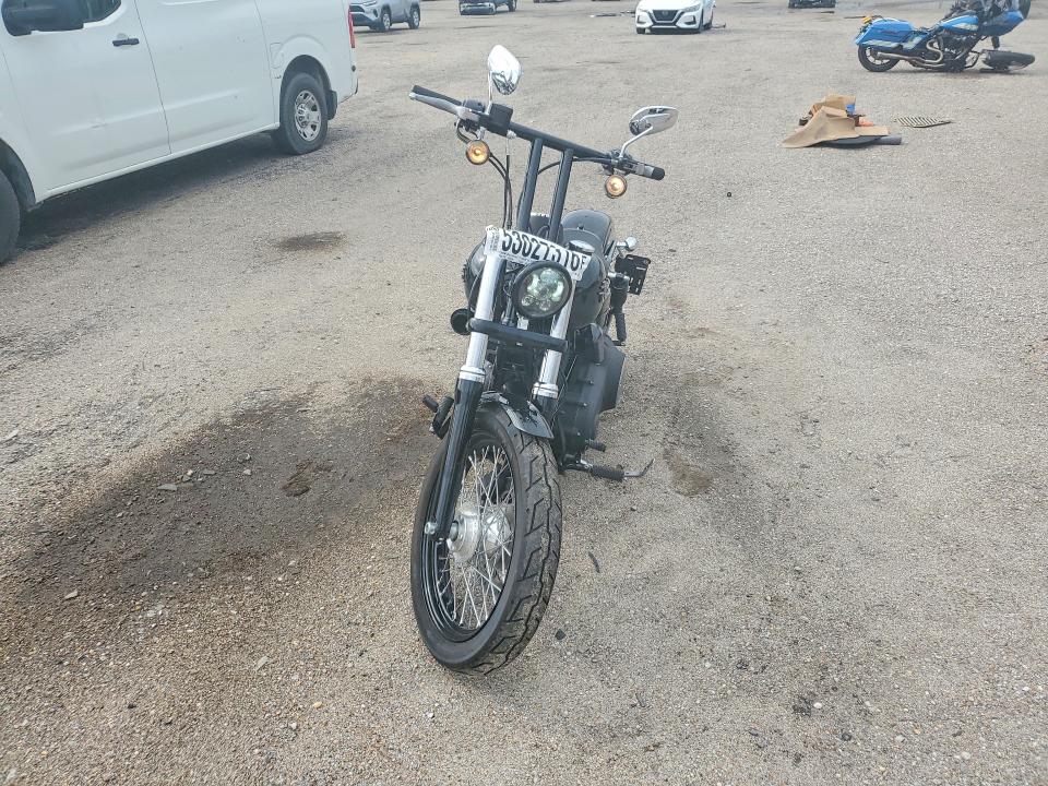 Продажа на аукционе авто 2015 Harley-davidson Fxdb, vin: 1HD1GXM12FC325072, номер лота: 53027316