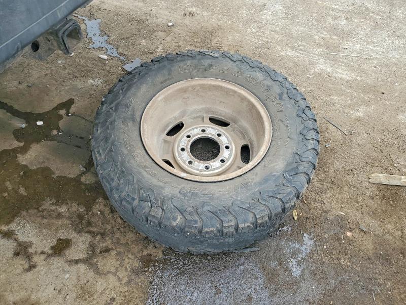 Продаж на аукціоні авто 2019 Chevrolet Silverado, vin: 1GC1CREG0KF128079, номер лоту: 53478246