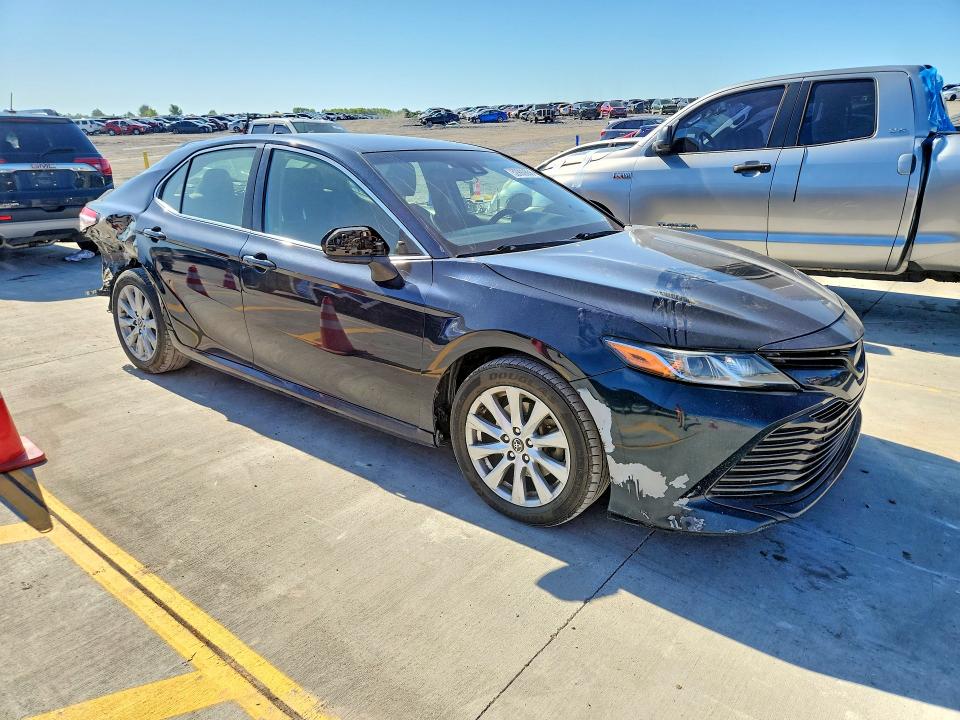 Aukcja sprzedaży 2018 Toyota Camry, vin: JTNB11HKXJ3023086, numer aukcji: 52992656