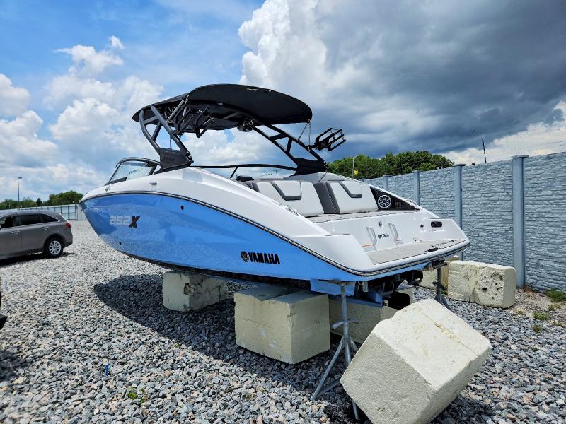 54298366 :رقم المزاد ، YAMC0522H324 vin ، 2024 Yam Boat مزاد بيع