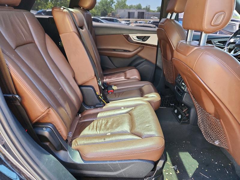 52853946 :رقم المزاد ، WA1LHAF78HD055102 vin ، 2017 Audi Q7 مزاد بيع