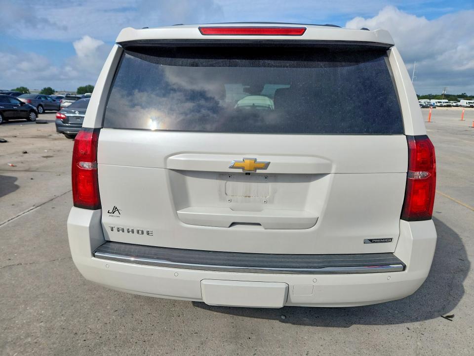 53806446 :رقم المزاد ، 1GNSCCKC7HR351723 vin ، 2017 Chevrolet Tahoe مزاد بيع