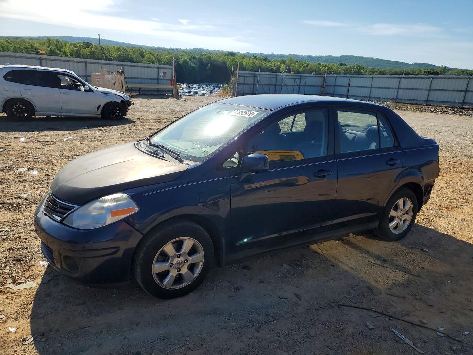 52305976 :رقم المزاد ، 3N1BC1AP9BL433004 vin ، 2011 Nissan Versa مزاد بيع