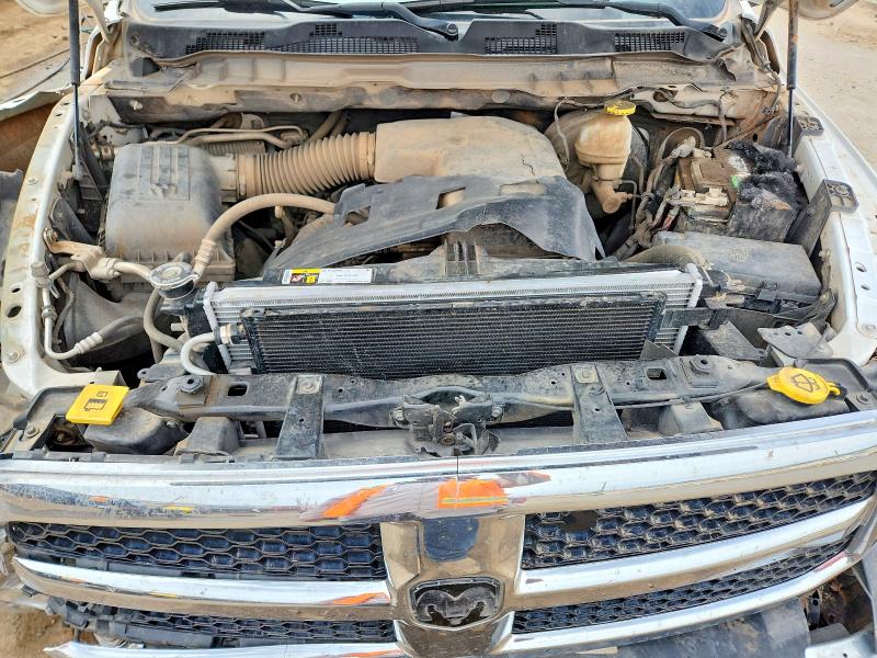 51888916 :رقم المزاد ، 1C6RR7GG6JS315987 vin ، 2018 Ram 1500 مزاد بيع