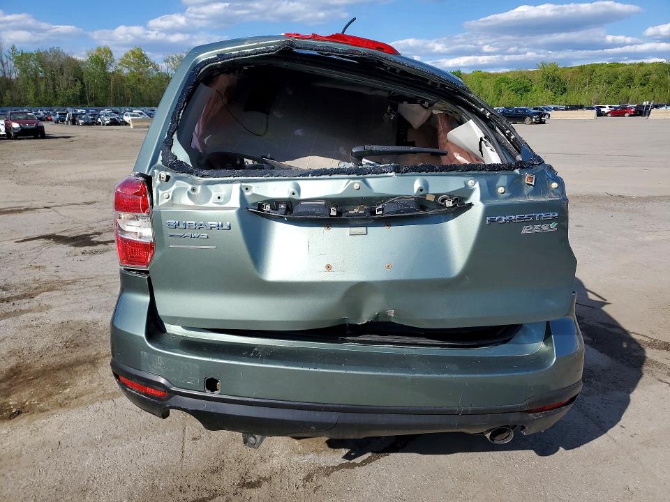 Продажа на аукционе авто 2015 Subaru Forester, vin: JF2SJAAC7FH821757, номер лота: 52739446